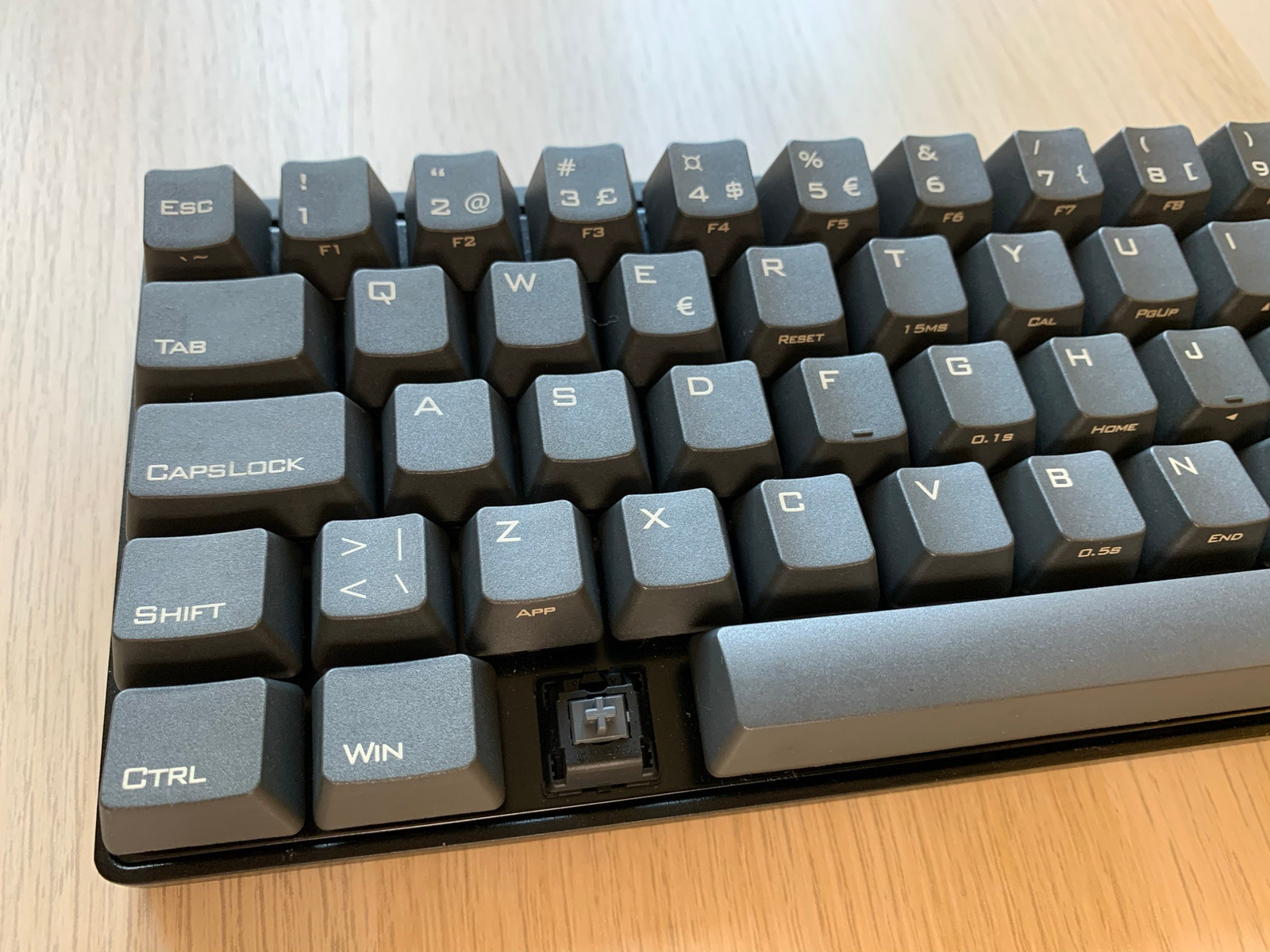 Vortex Pok3r Cherry Mx Silent Black | FINN.no Vortex Pok3r Cherry Mx Silent Black | FINN.no