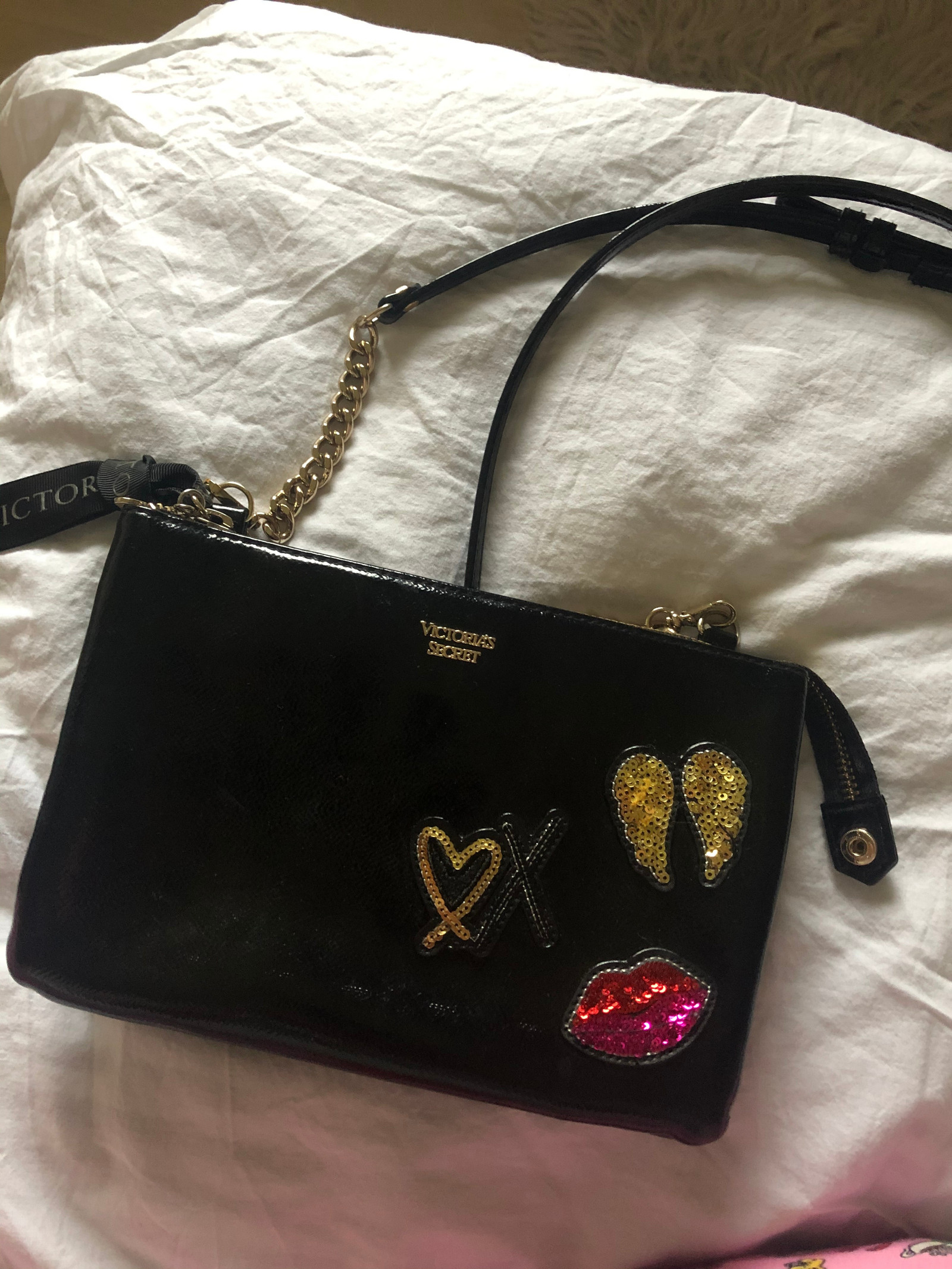 victorias secret veske | FINN.no Victoria secret svart veske | FINN.no