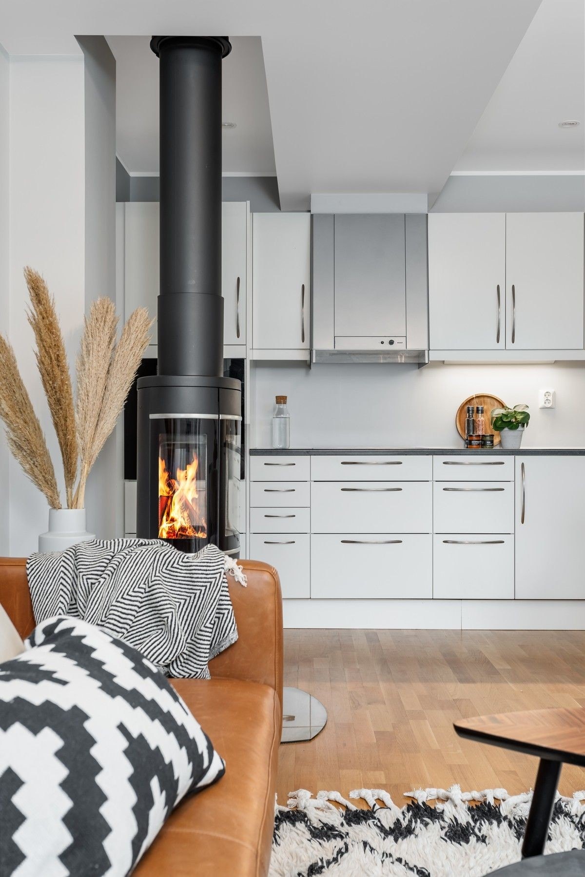 Lekker og smart stue/ kjøkken Galleribilde