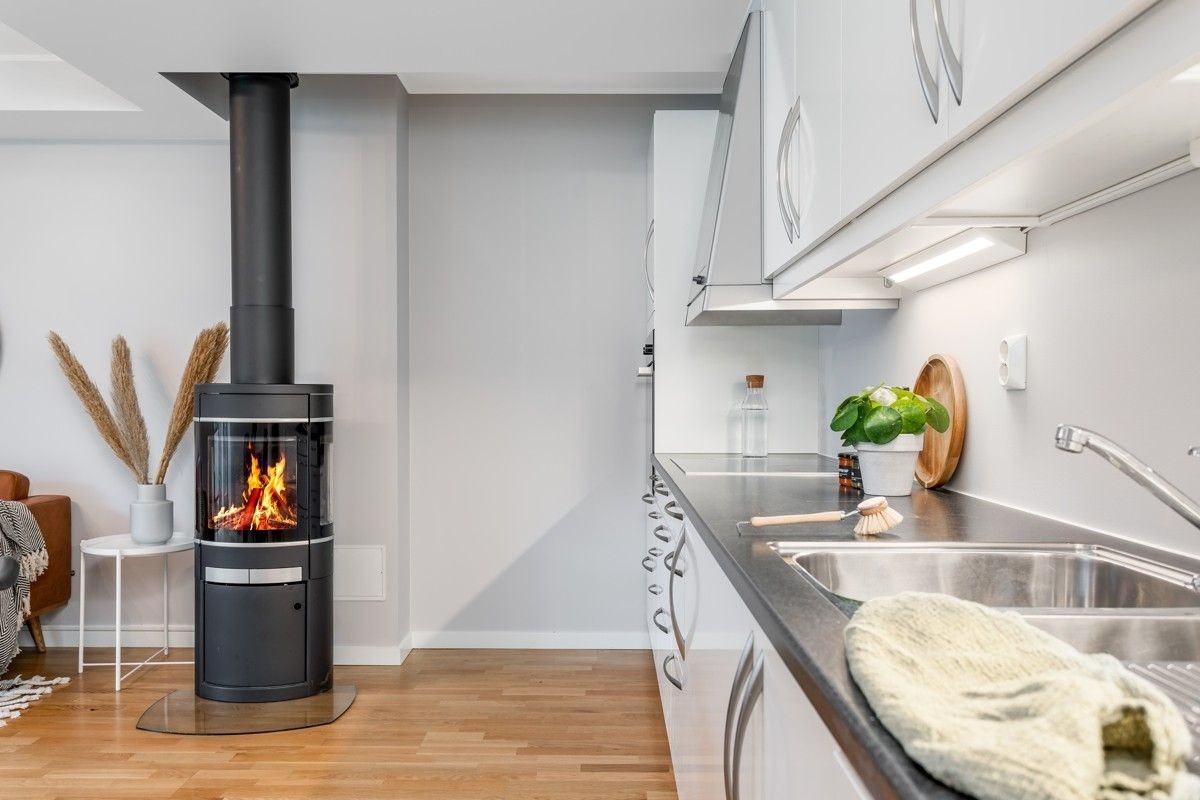 Vedovnkos på mørke høstkvelder Galleribilde