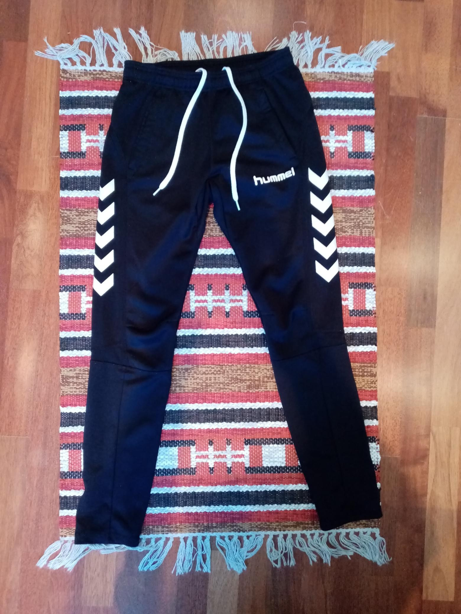 Hummel treningsbukse | FINN.no Hummel trenings bukse jente | FINN.no