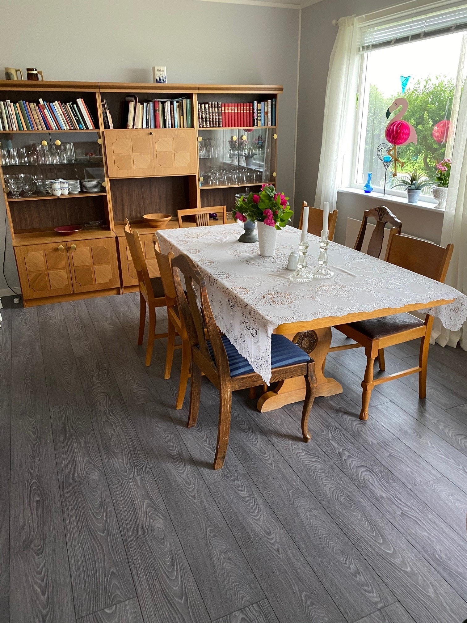 Spisestue. Galleribilde