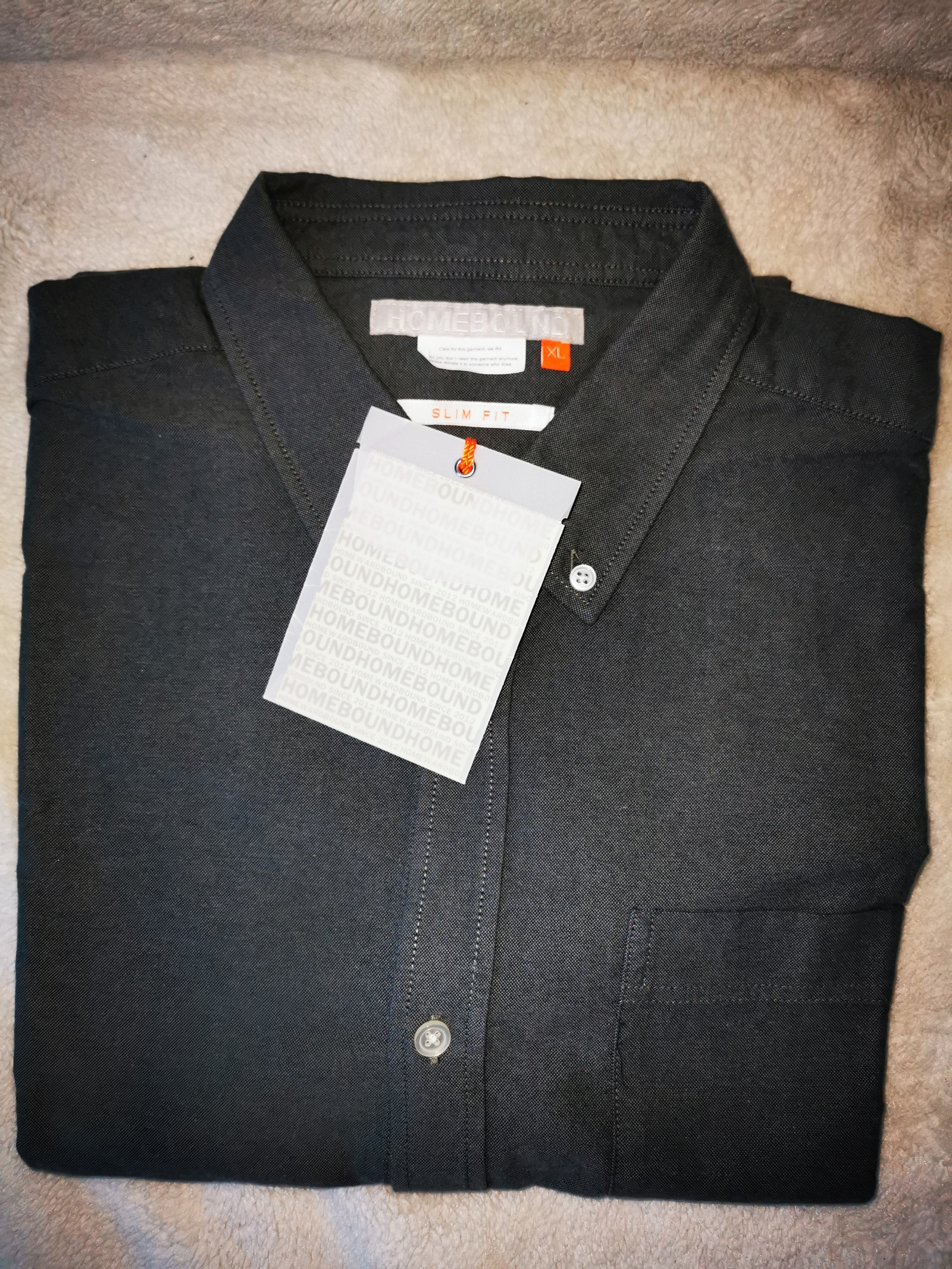 Firmaskjorte Homebound Størrelse XL.Ny. | FINN.no Ny HOMEBOUND slim fit skjorte selges | FINN.no