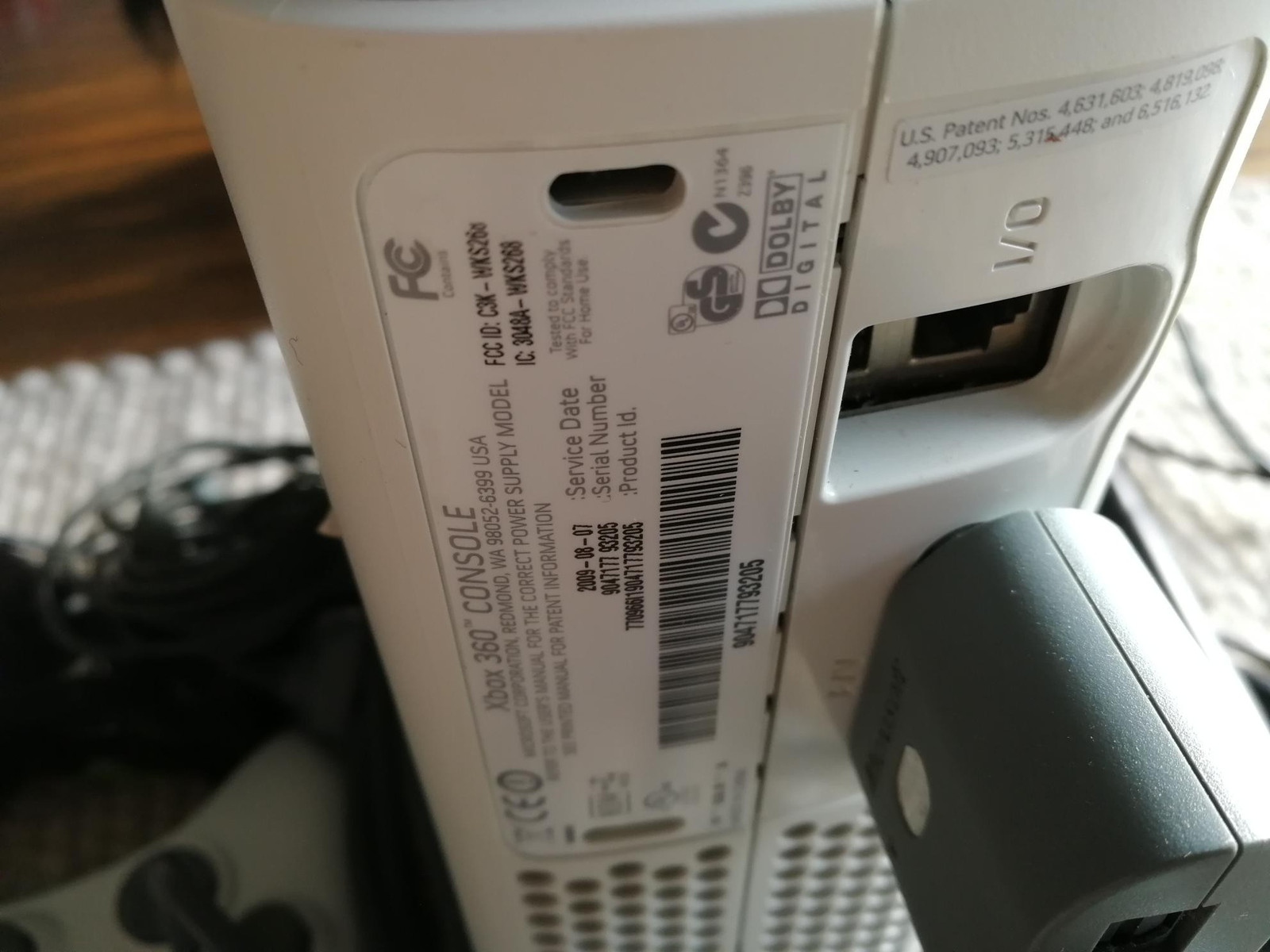 Xbox 360 med kamera, mikrofon og spill | FINN.no Xbox 360 med kamera, mikrofon og spill | FINN.no