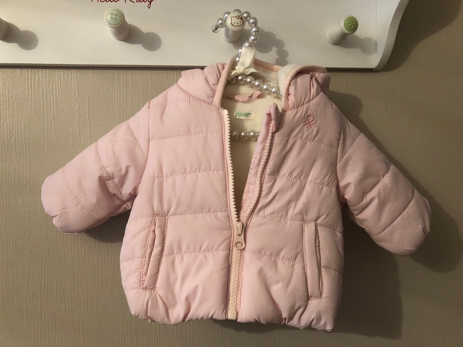 Rosa Benetton jakke til jente baby str.62 | FINN.no Rosa Benetton jakke til jente baby str.62 | FINN.no
