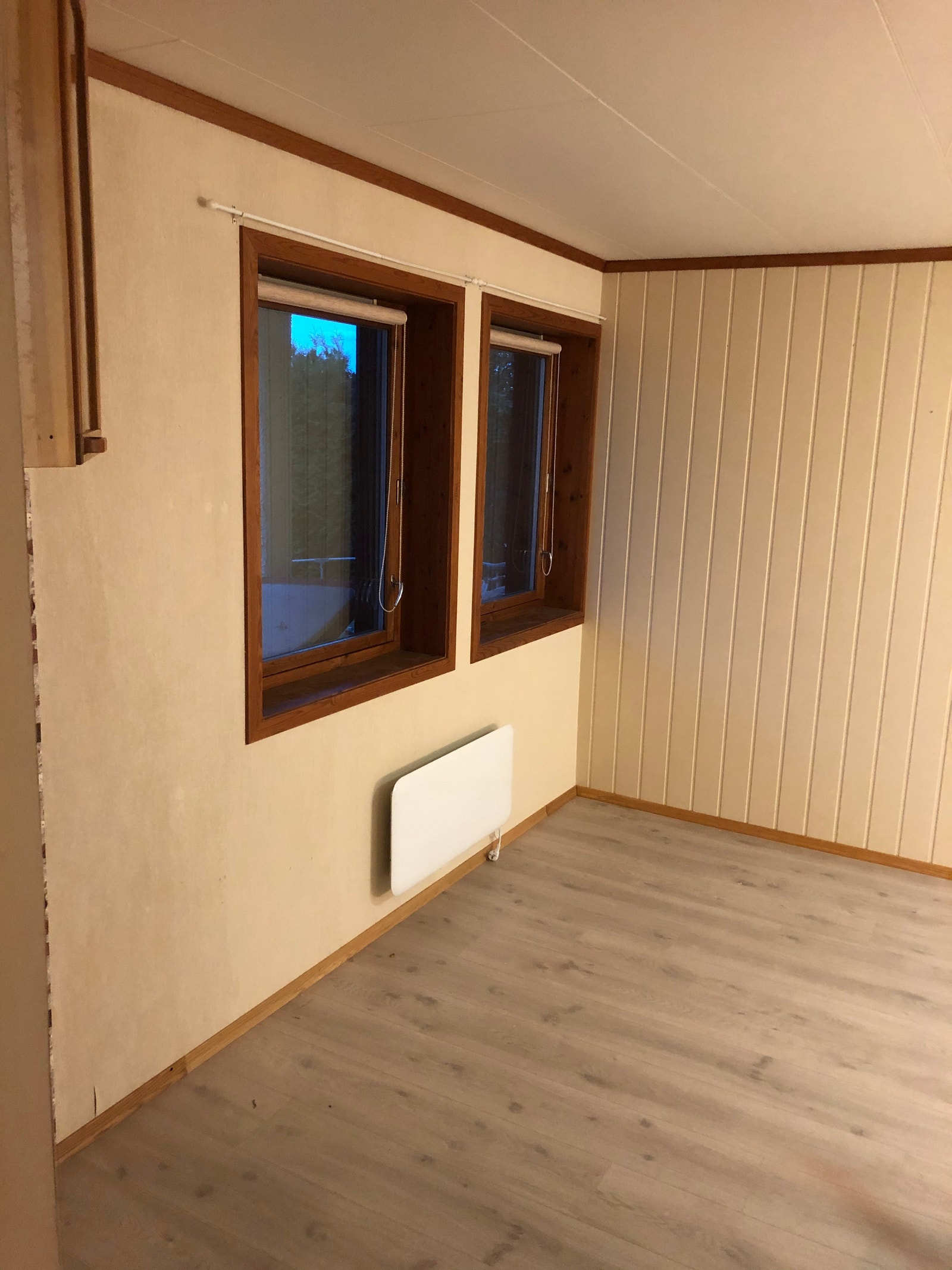 stue/kjøkken vinduer Galleribilde