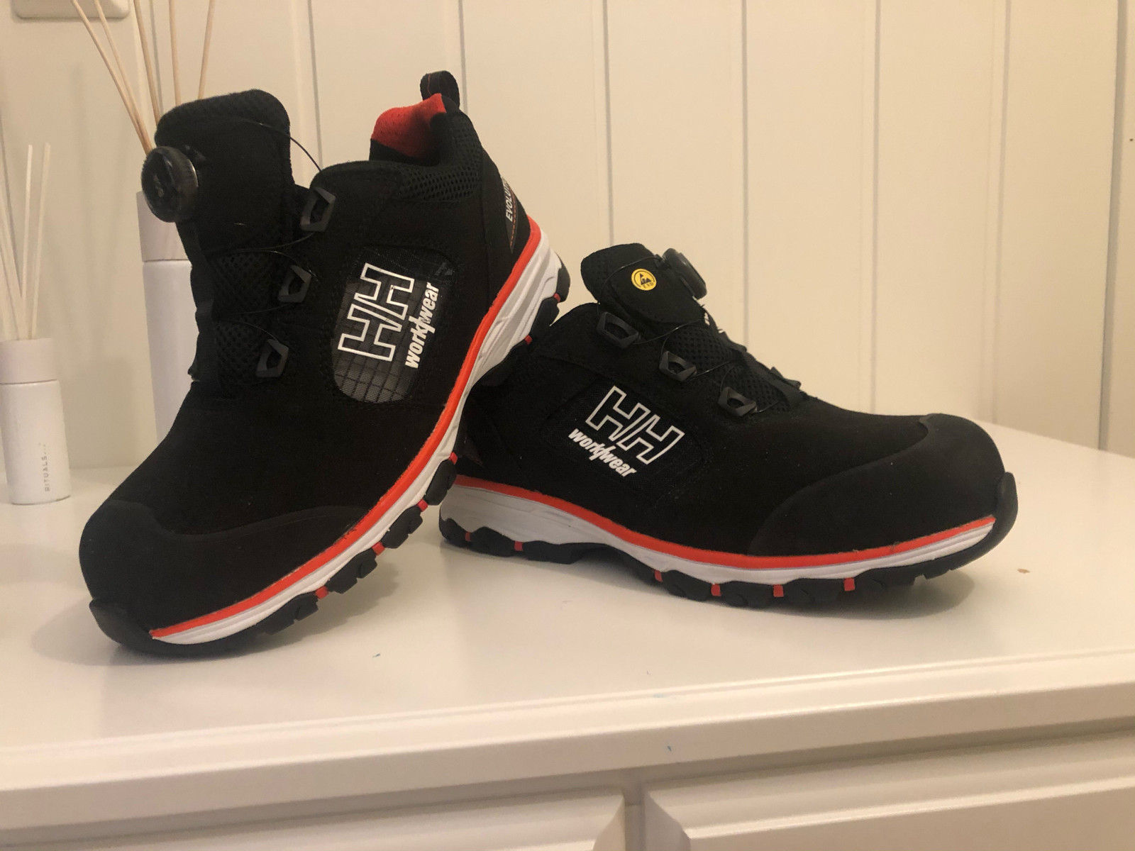 Helly Hansen værne sko 42 | FINN.no Helly Hansen værne sko 42 | FINN.no