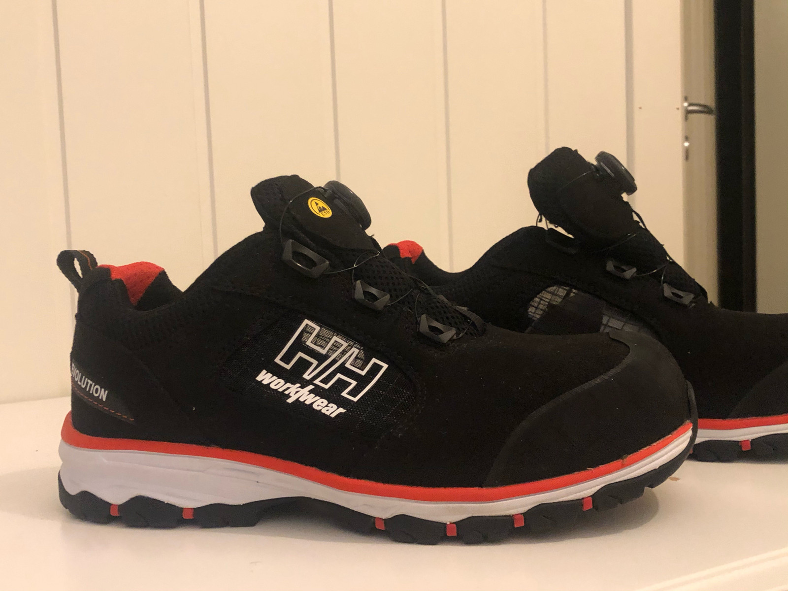 Helly Hansen værne sko 42 | FINN.no Helly Hansen værne sko 42 | FINN.no