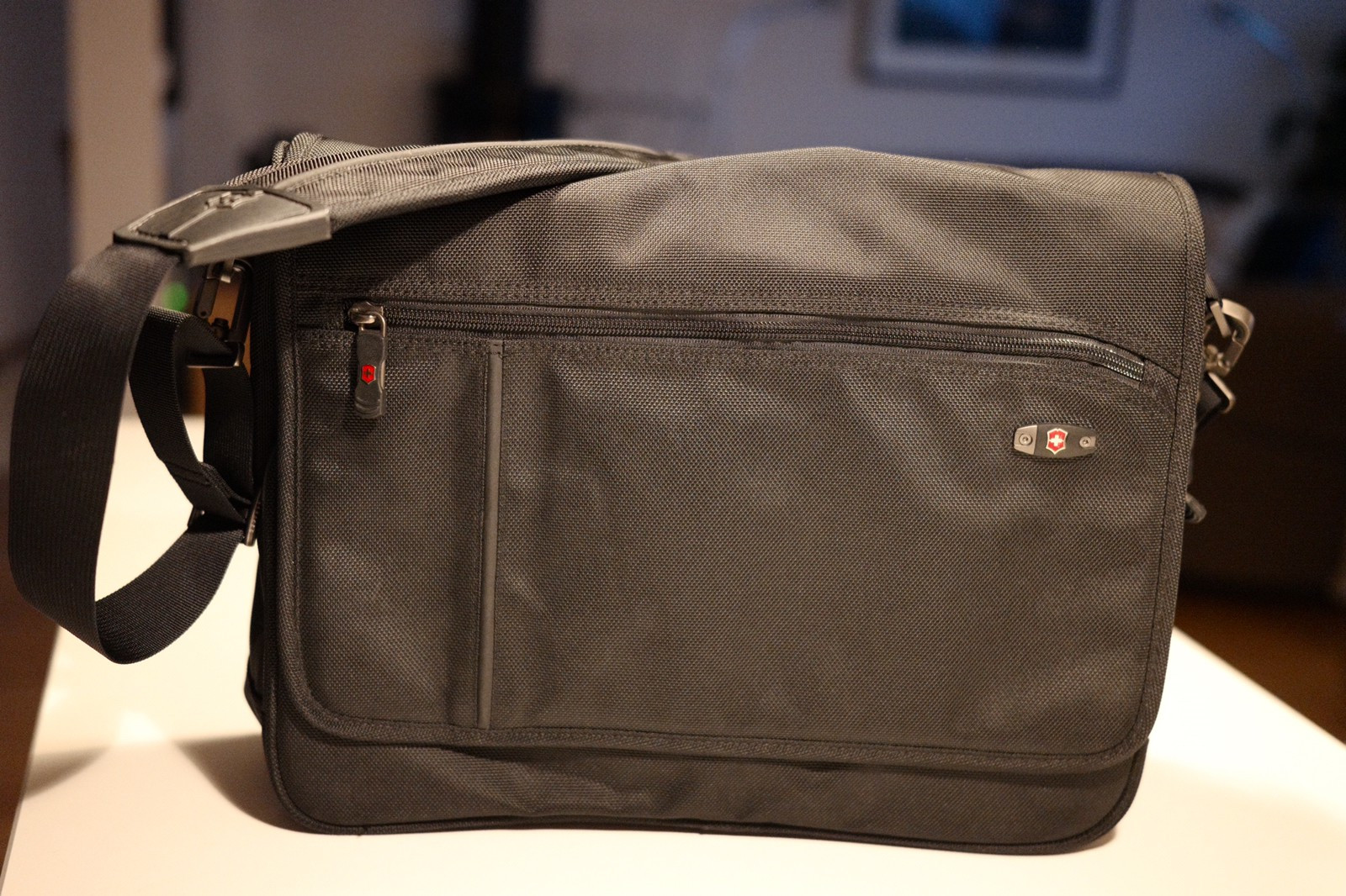 Victorinox messenger bag som ny | FINN.no Victorinox Messenger PC Veske | FINN.no