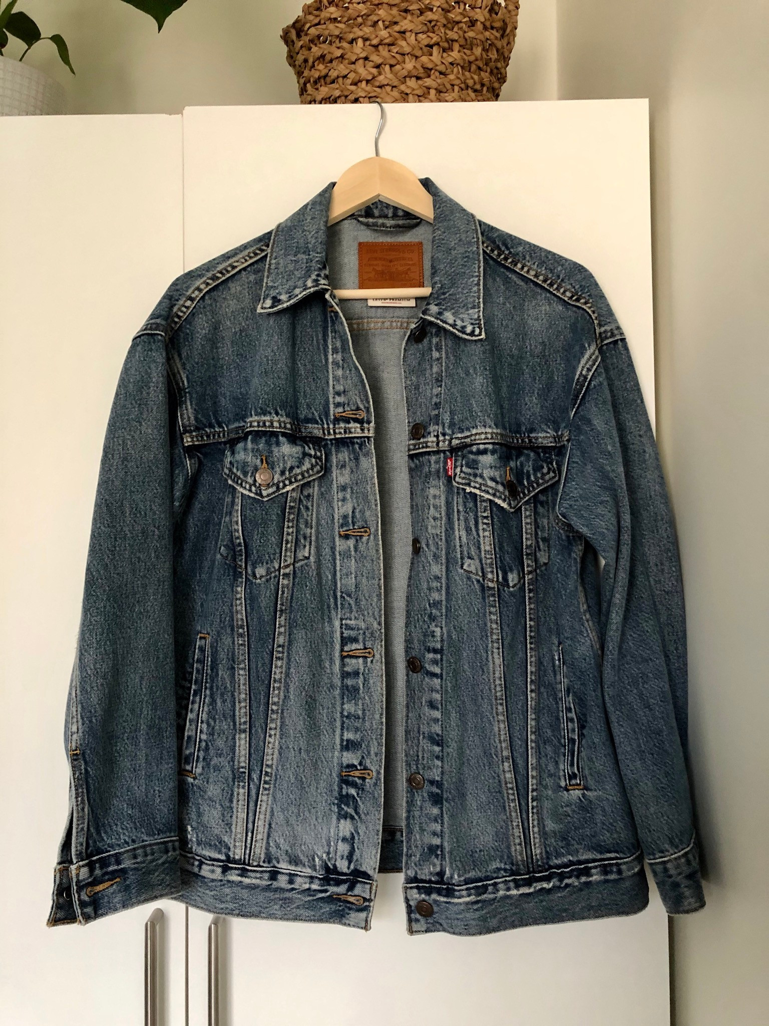 Levis denim jakke str. XS Levis baggy trucker | FINN.no Levis denim jakke str. XS Levis baggy trucker | FINN.no