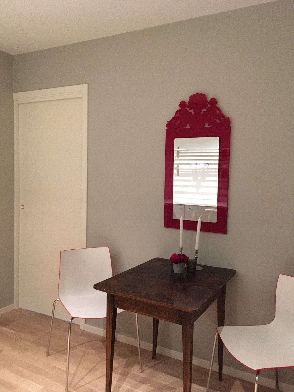 Skyvedør ut til stuen/ soverom Galleribilde