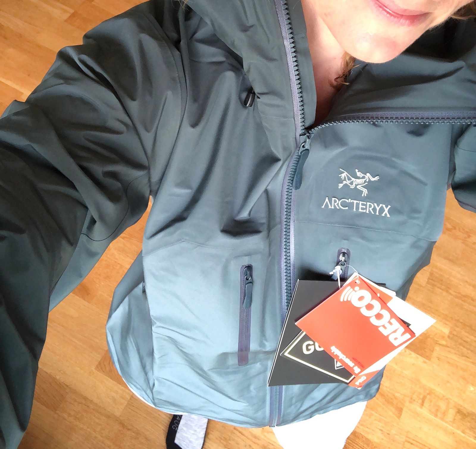 Så god som ny! Arcteryx Alpha AR dame str S | FINN.no Så god som ny! Arcteryx Alpha AR dame str S | FINN.no