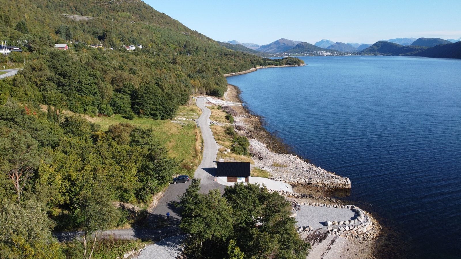 Feltet sett fra vest mot øst Galleribilde