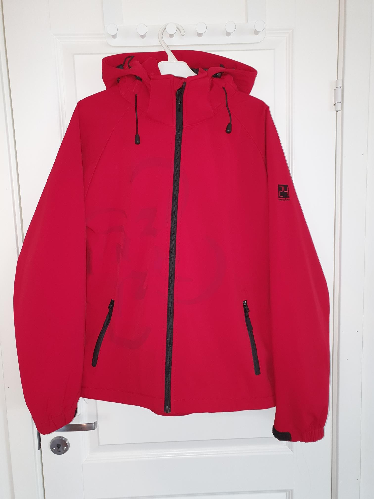 24 Twentyfour softshelljakke i str 40. | FINN.no 24 Twentyfour softshelljakke i str 40. | FINN.no