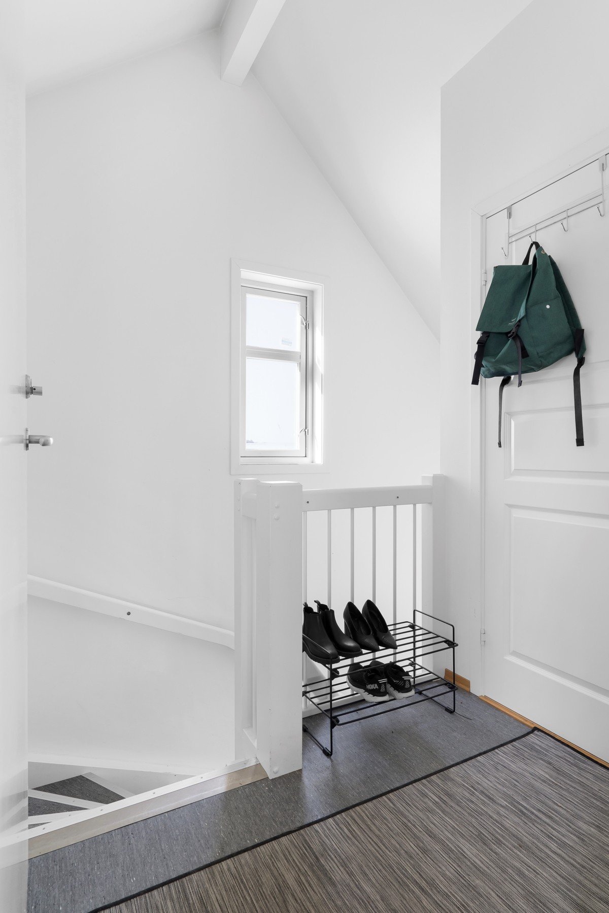Entré - God plass for oppheng til ytterklær og skostativ.