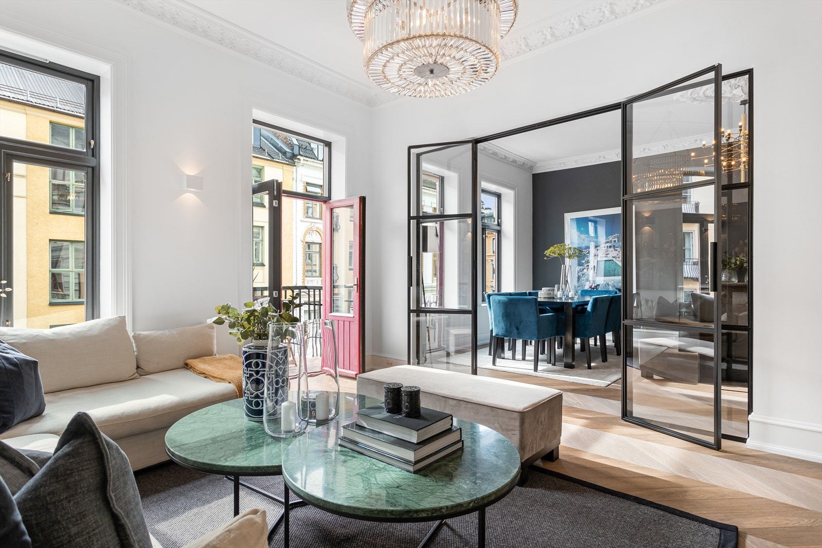 Gjennomgående høy og eksklusiv standard - Leiligheten er totaloppusset i 2019/2020 Galleribilde