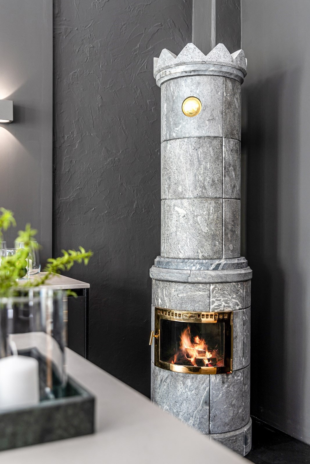 Klassisk og elegant klebersteinsovn Galleribilde