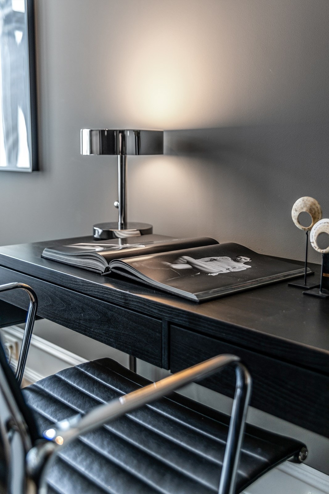 Rommet passer perfekt som kontor Galleribilde