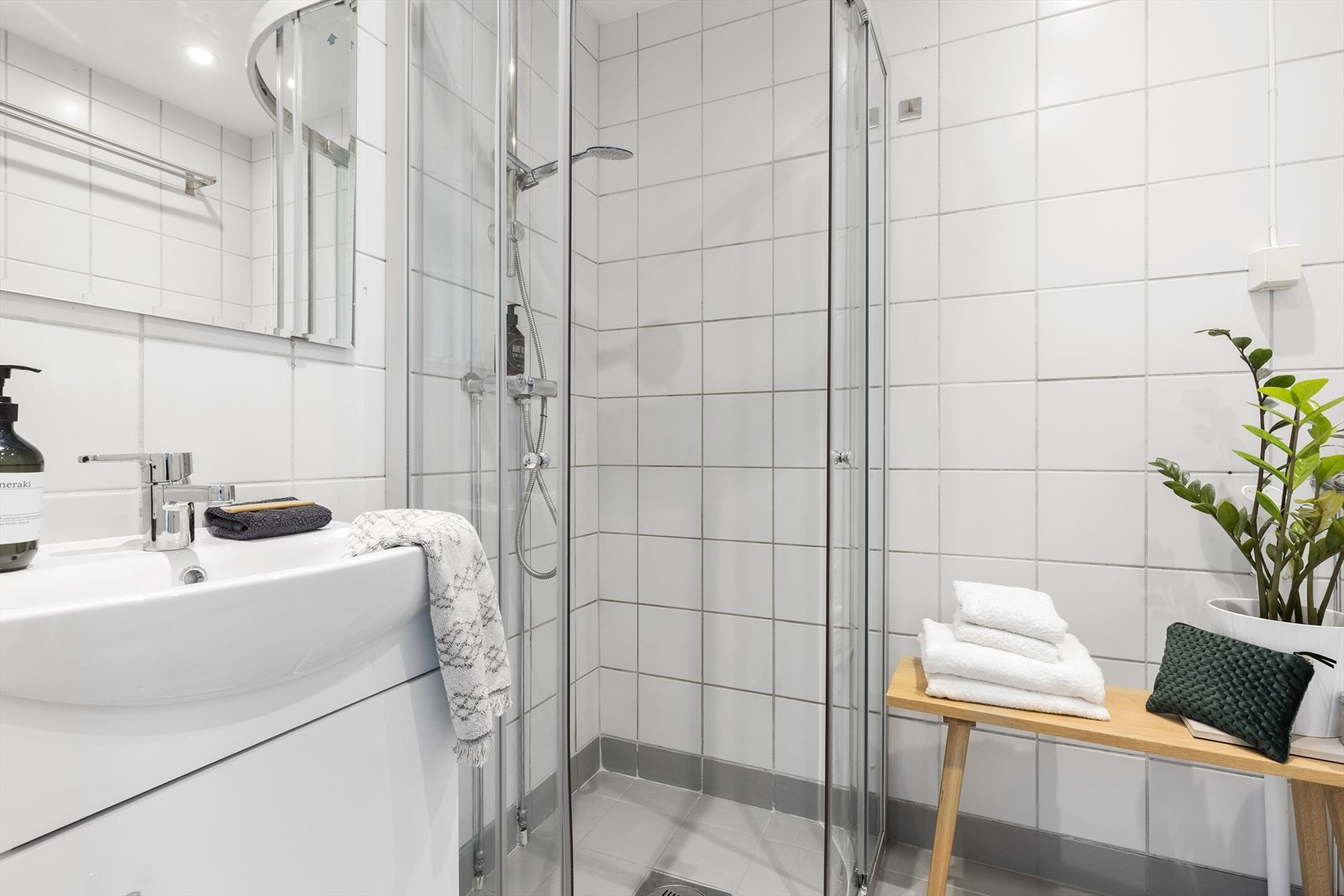 Flislagt bad tatt i regi av borettslaget Galleribilde