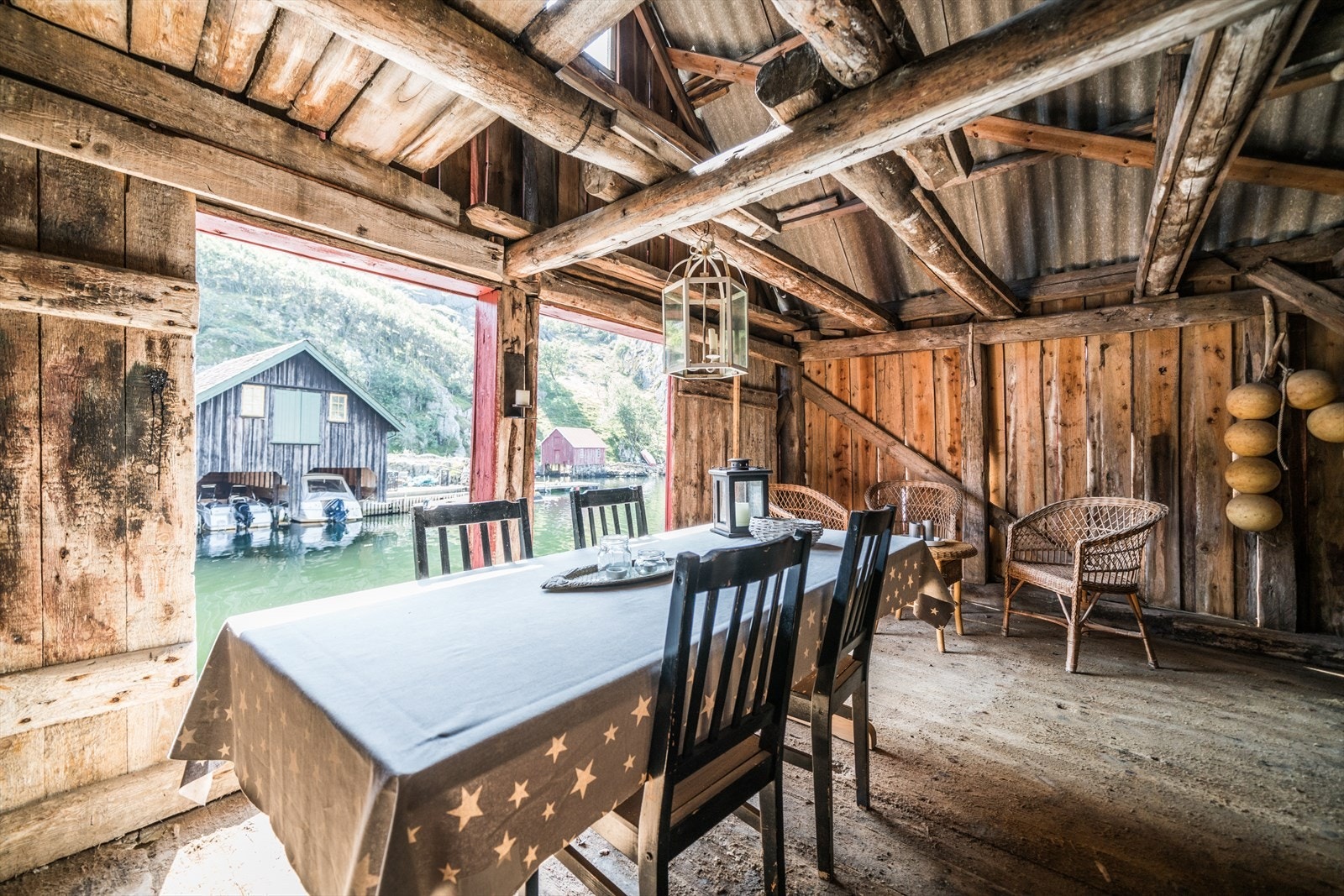 Sjarmerende sjøbu! Galleribilde