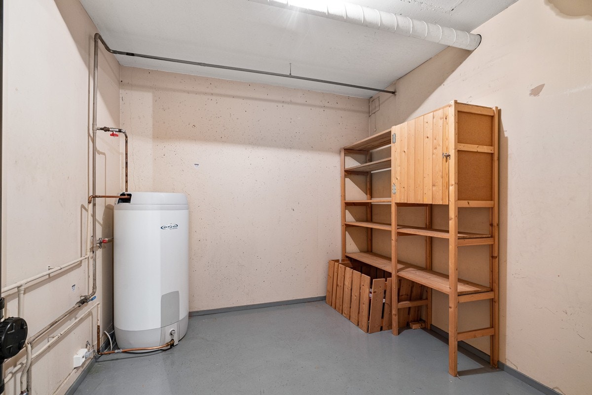 Innvendig bod/teknisk rom Galleribilde