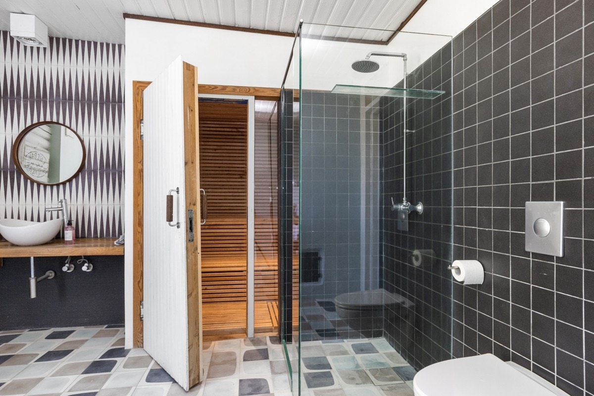 Inngang til badstue. Galleribilde