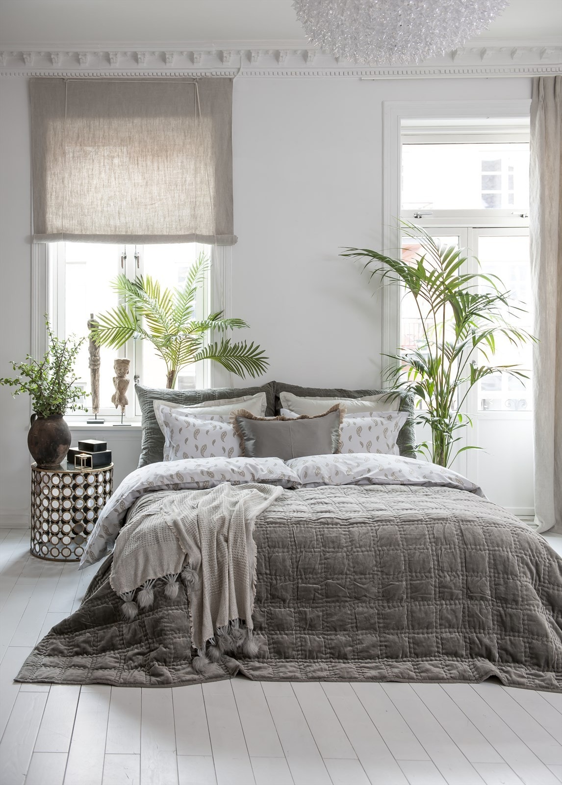 Spisestuen kan lett gjøres om til soverom nr. 2. Trenger du 3 soverom kan du ta i bruk praktikantdelen. Galleribilde