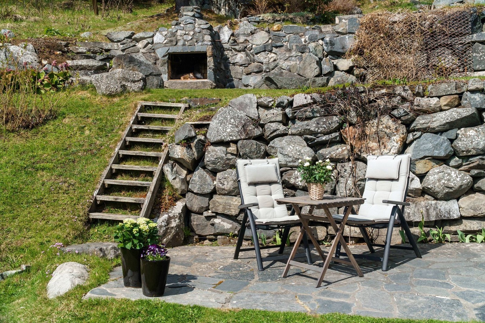 Flere usjenerte uteplasser Galleribilde