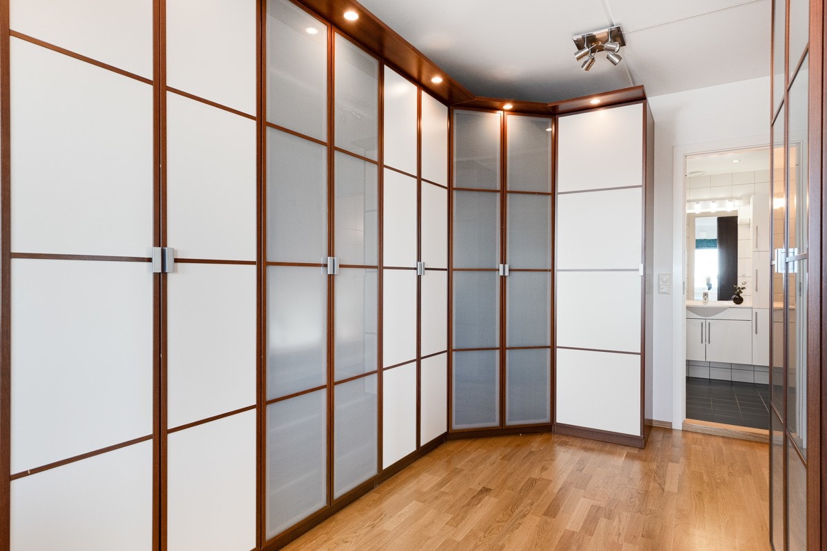 Direkte adkomst til bad fra hovedsoverom Galleribilde