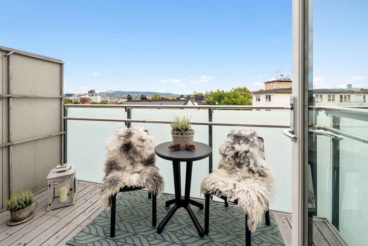 Terrasse på ca 10,5 kvm terrasse. Galleribilde
