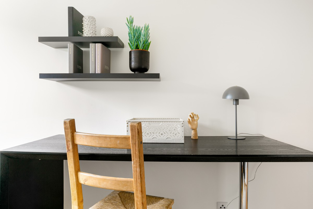 God plass til arbeidsplass på soverom 2 / Disponibelt rom