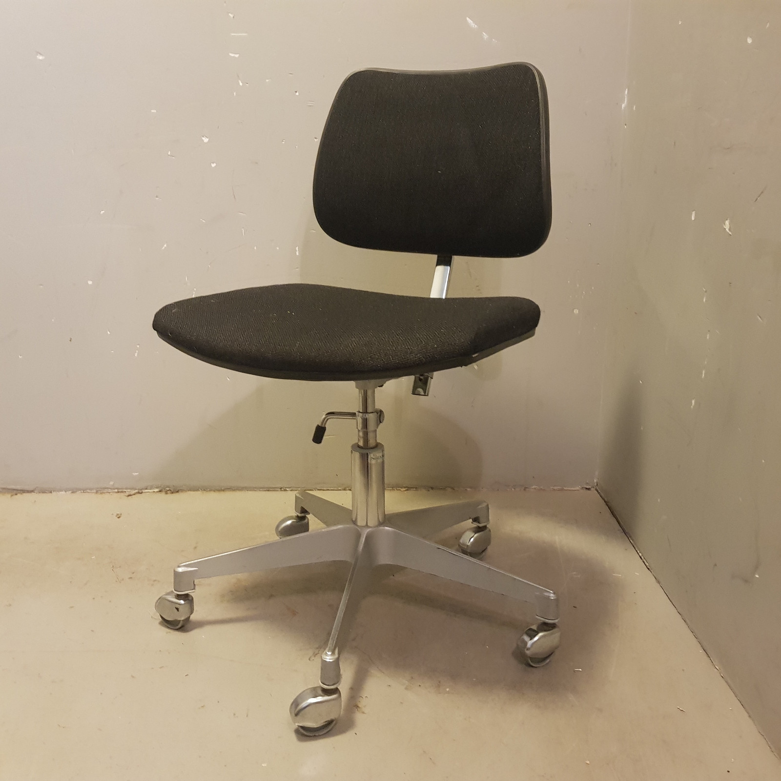 Lekker Ero kontorstol fra Stål og Stil | FINN.no Ero Stål og Stil kontorstol | FINN.no