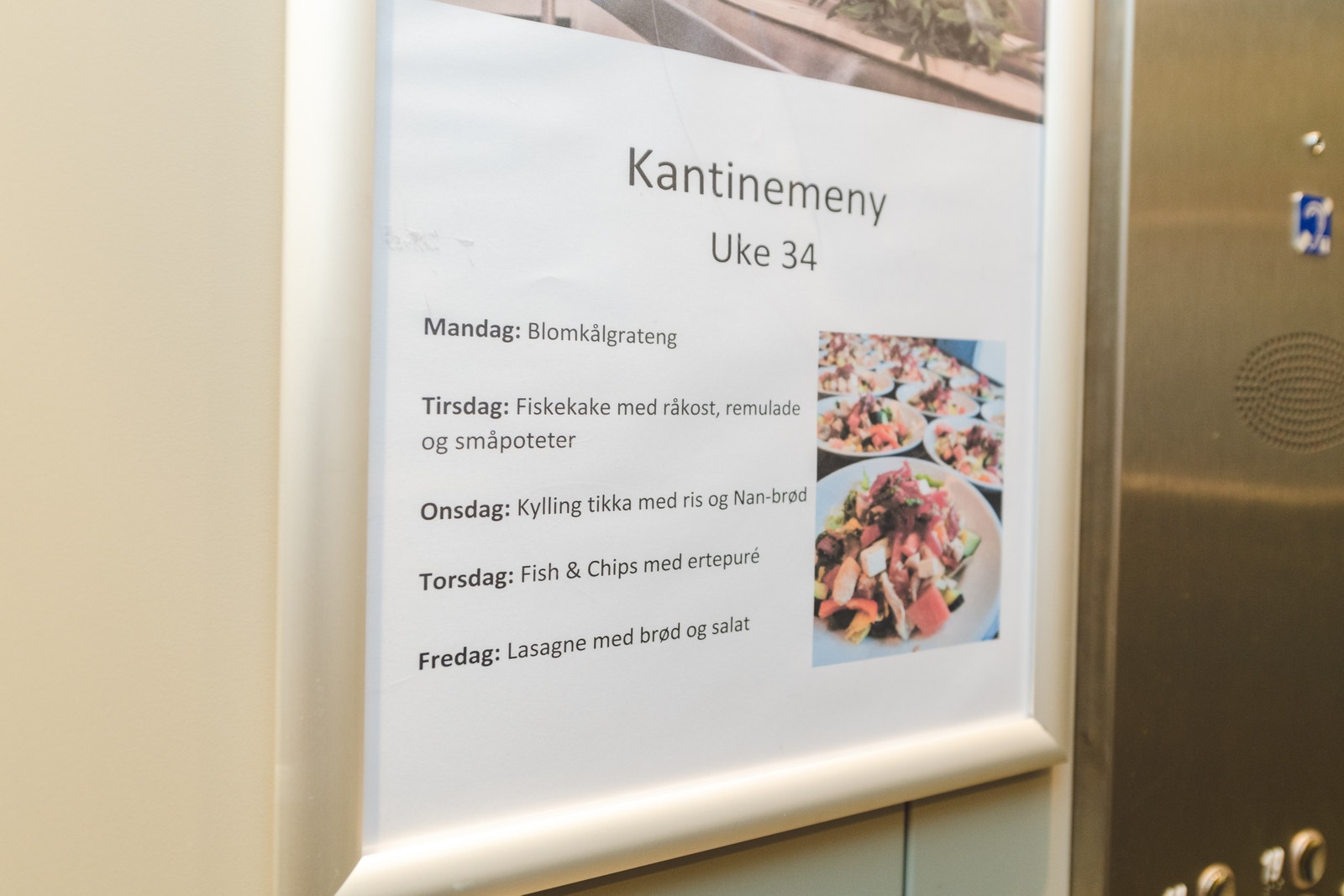 Ukesmeny kantine Galleribilde