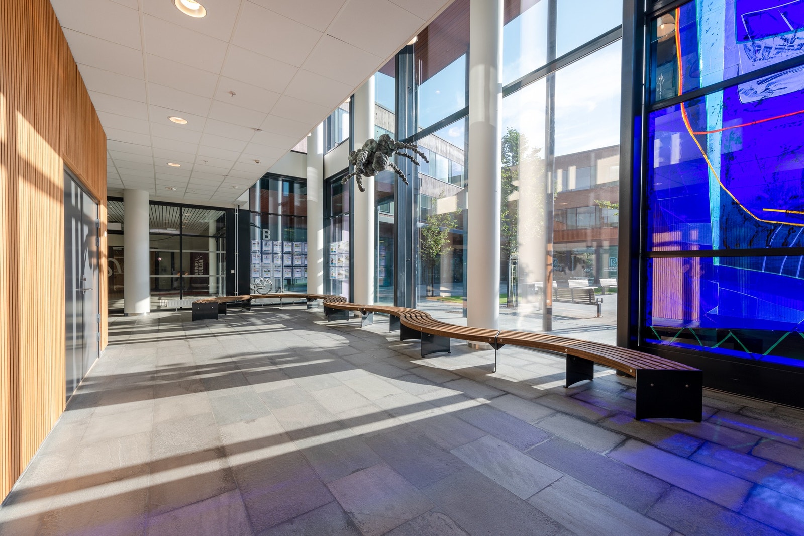 Hovedinngang 1. etasje Galleribilde