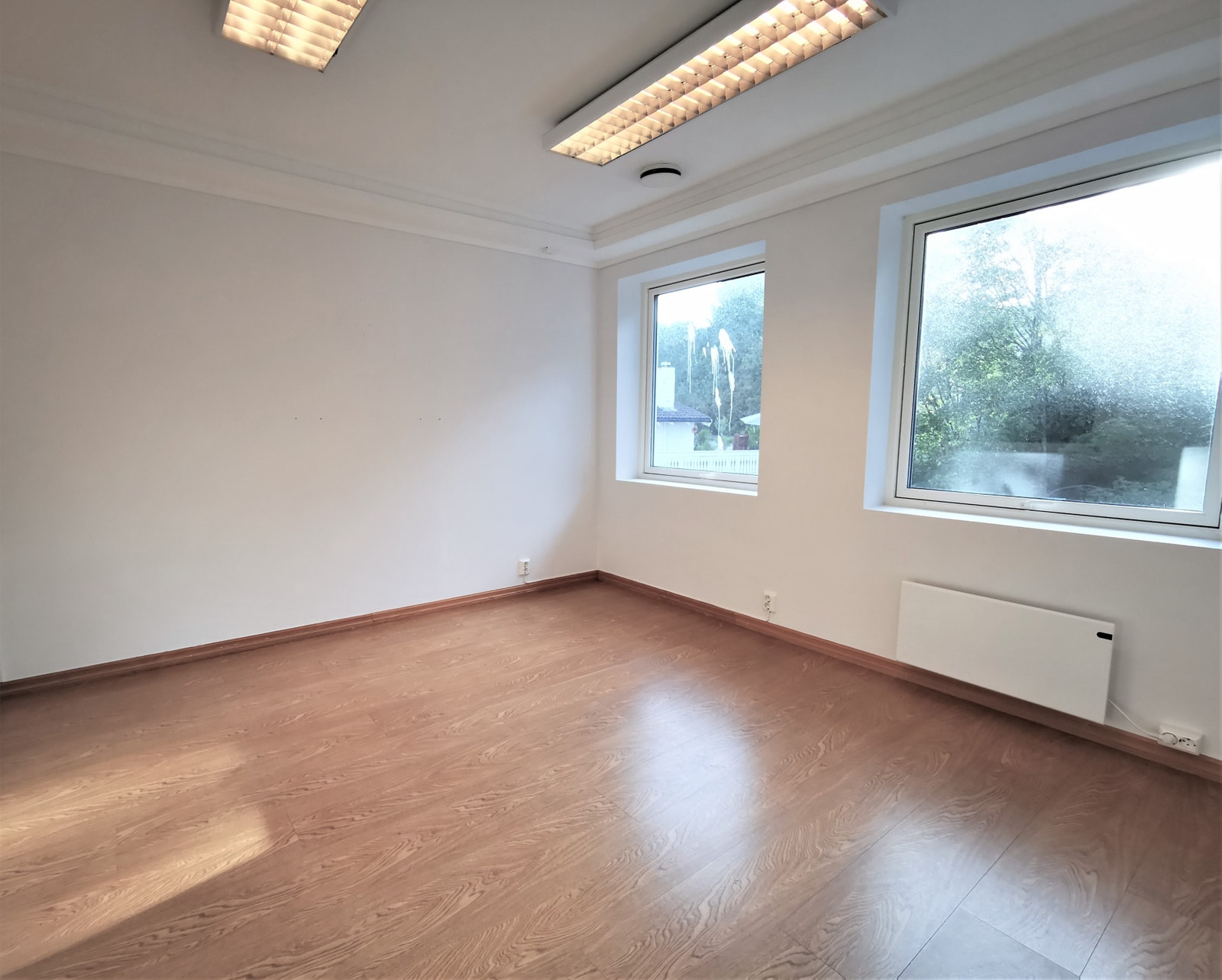 Kontor 1 av 4 - Gode lysforhold Galleribilde