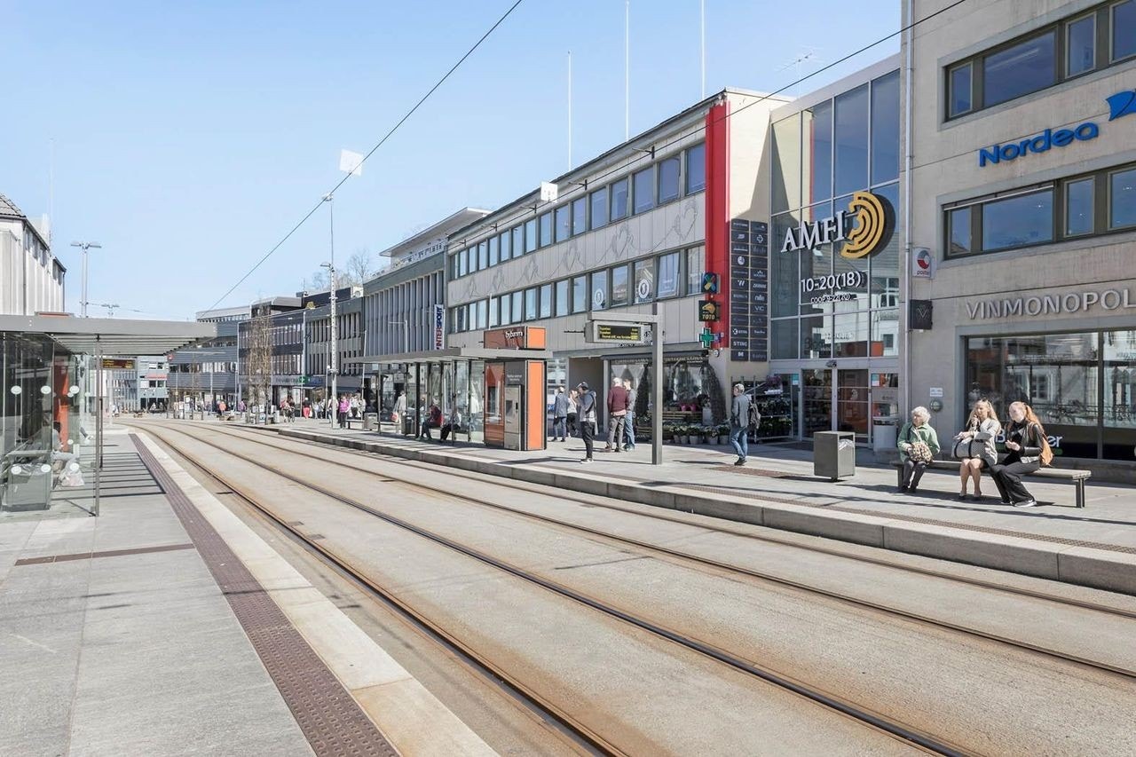Nesttun sentrum og Bybane Galleribilde