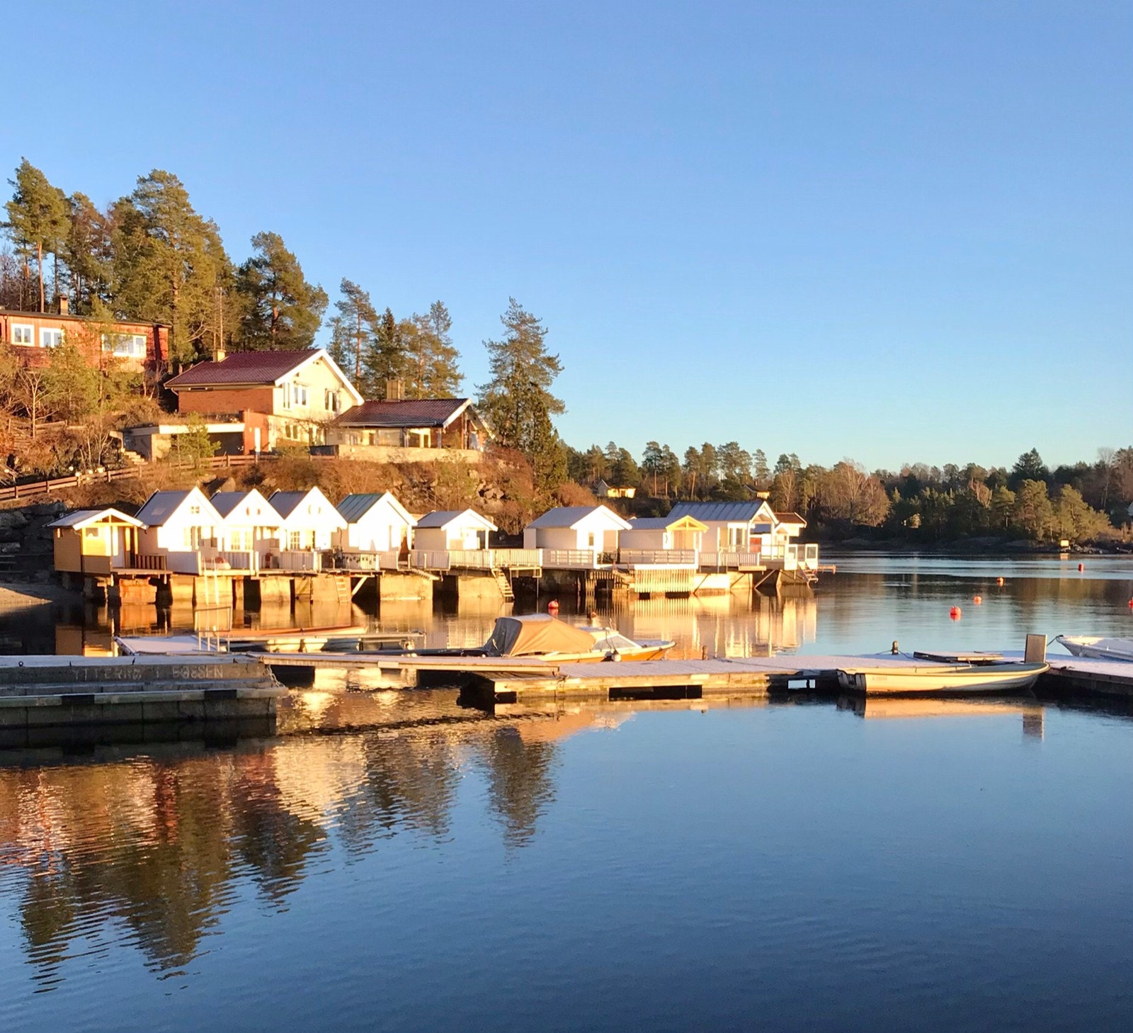 Turmuligheter på øya Galleribilde