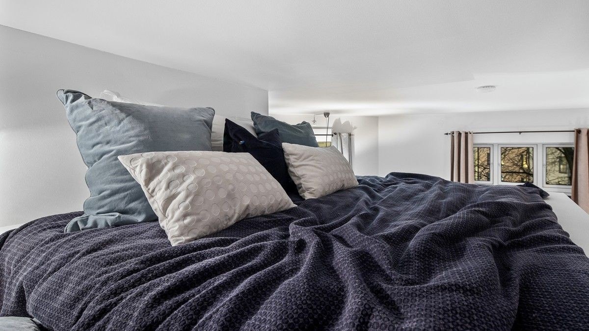 Fra gangen er det adkomst til hemsen som er lys og romselig Galleribilde