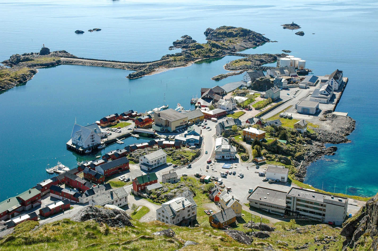 Stamsund sett fra Kattberget Galleribilde