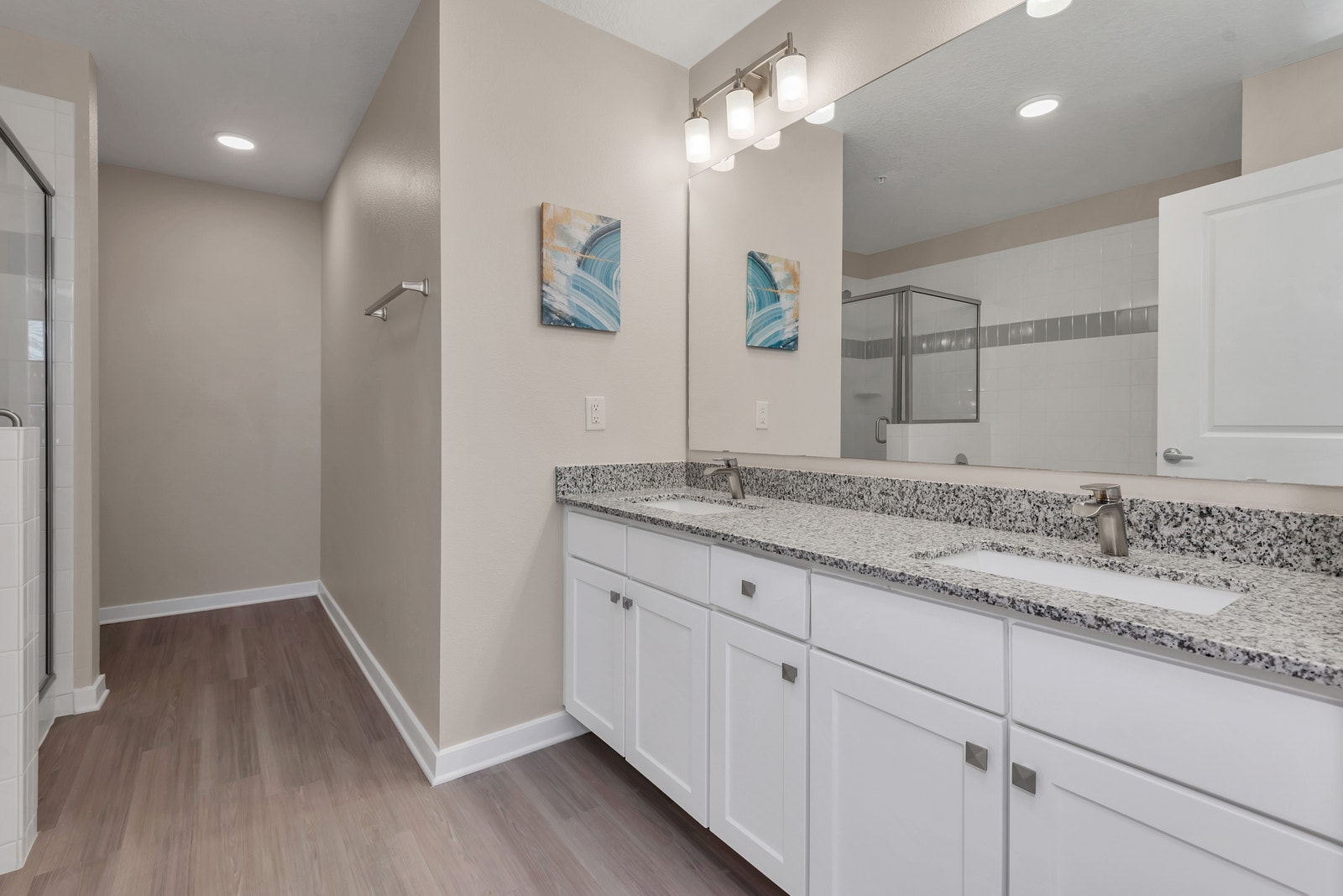 Master bathroom Galleribilde