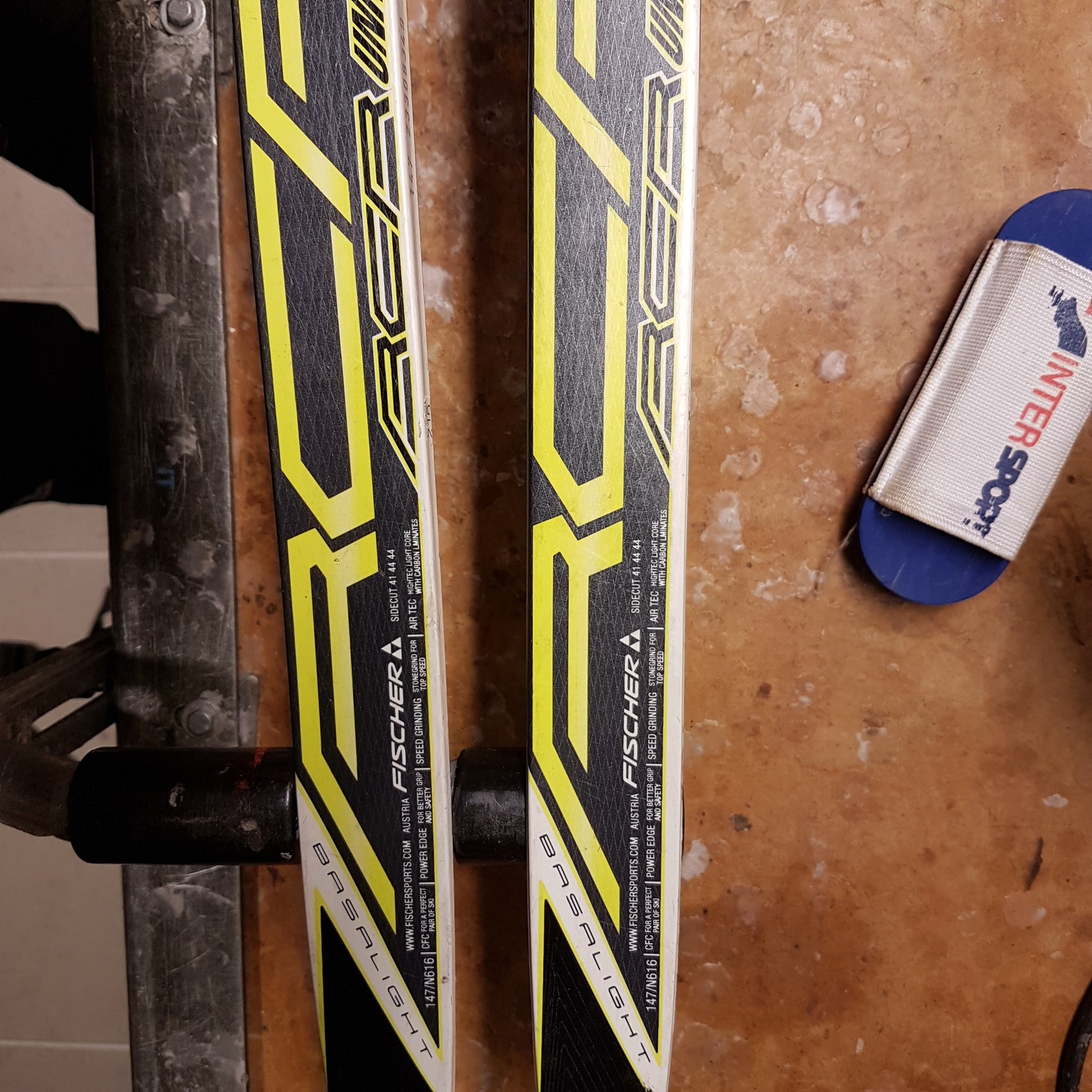 さらに値下げ！FISCHER RCR UNIVERSAL 157センチ Fischer RCR Universal , kombiski. 157 cm | FINN-torget