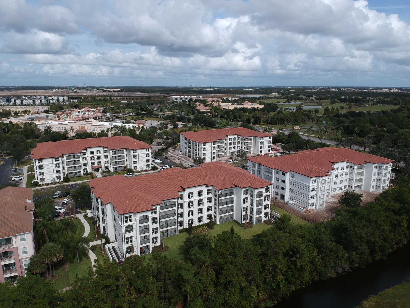 The Reserve at Vista Cay Galleribilde