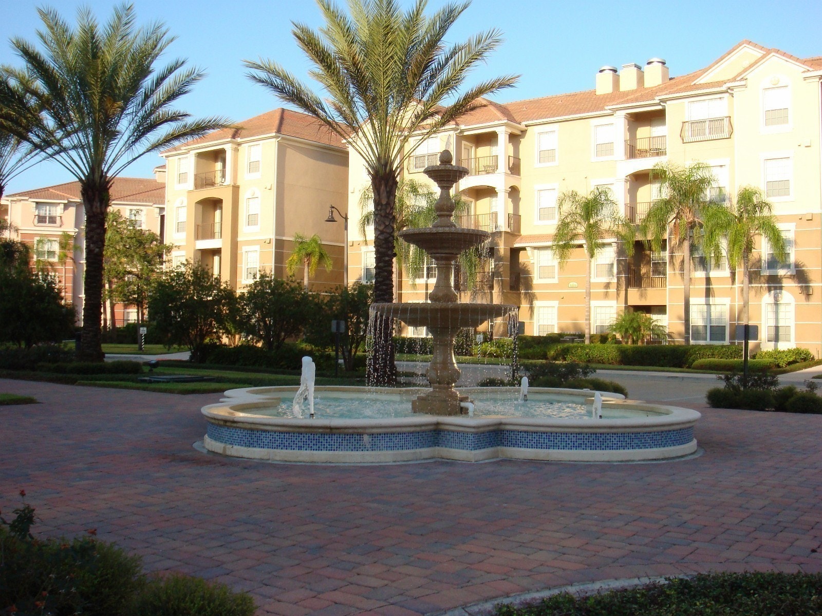 Uteområdet Galleribilde