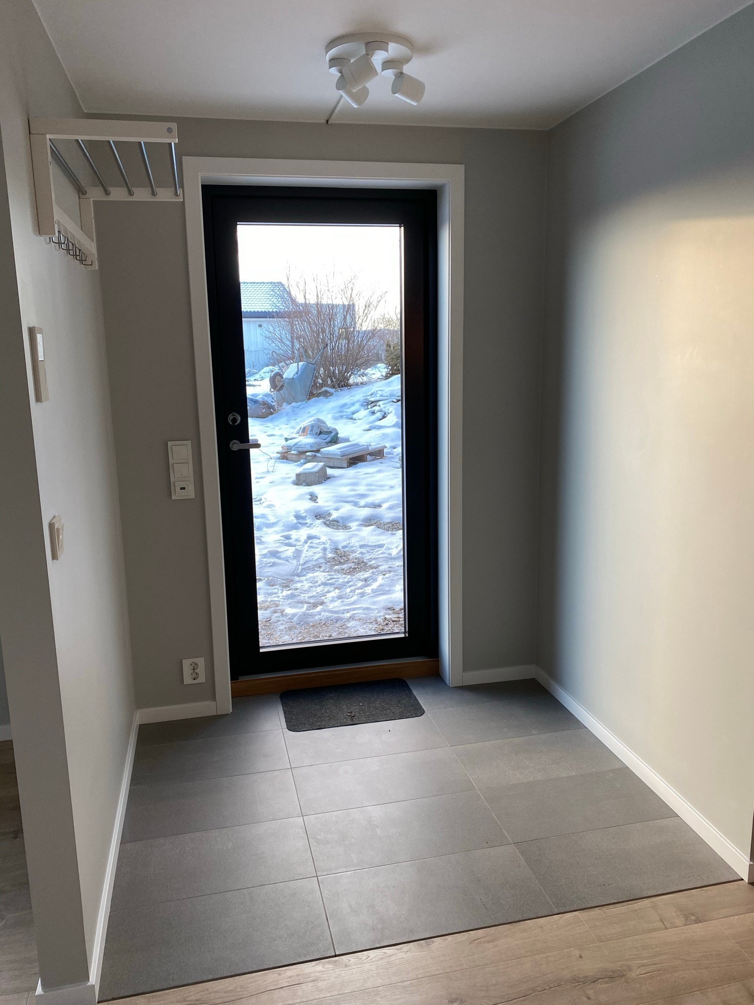 Inngangsparti/entre Galleribilde