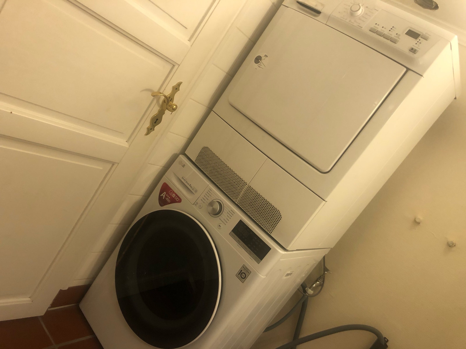 vaskemaskin og tørketrommel Galleribilde