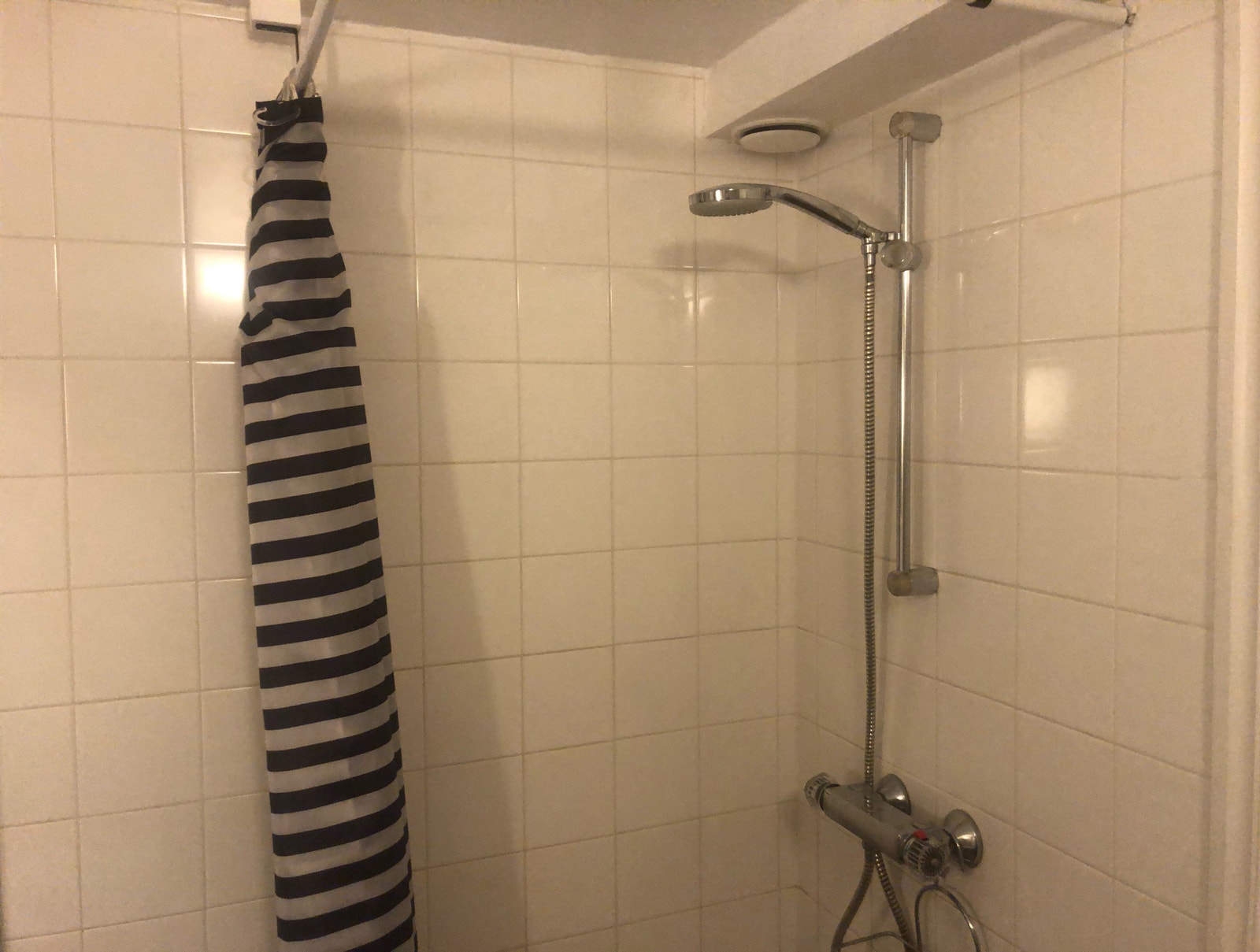 dusj på bad Galleribilde