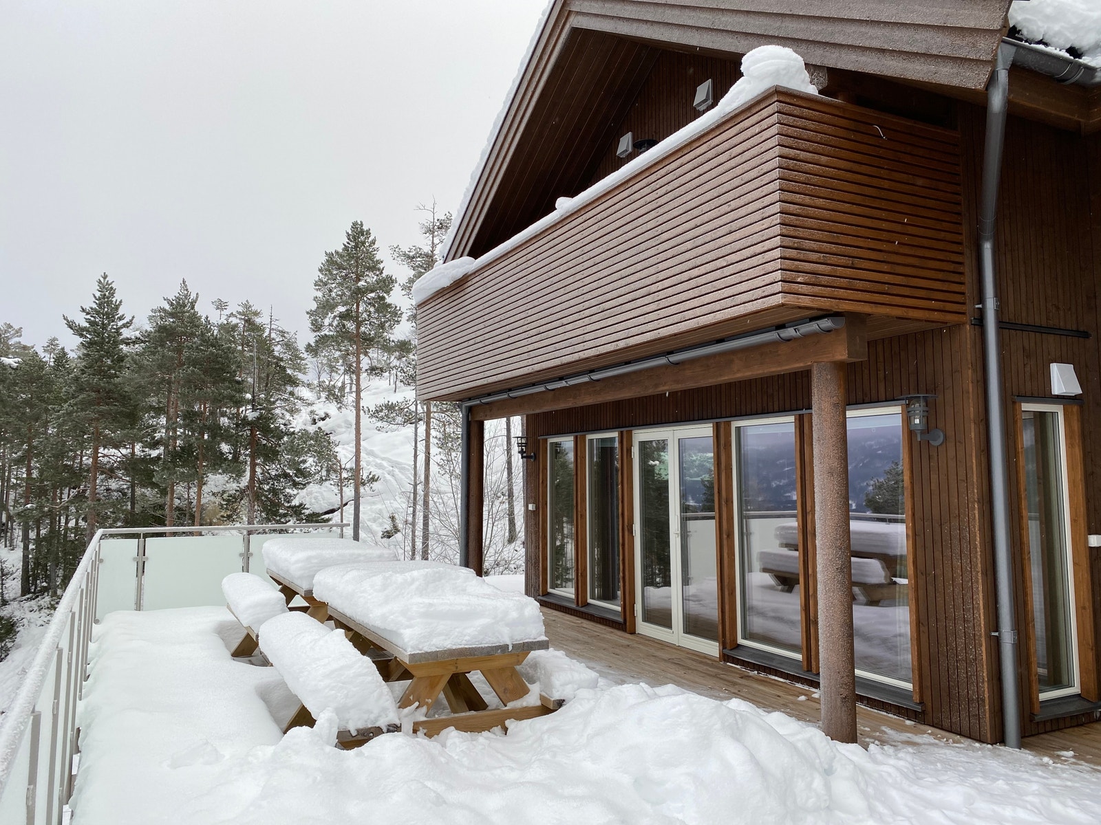 En halvdel. Galleribilde