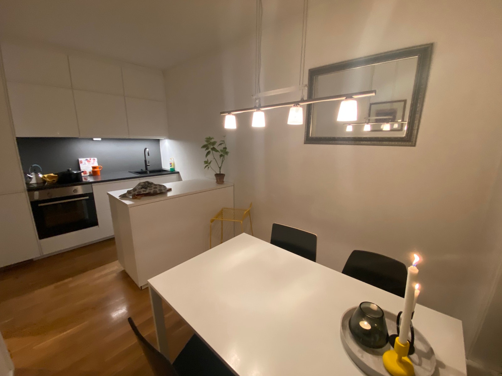 Nyoppusset kjøkken med alle fasiliteter. Galleribilde