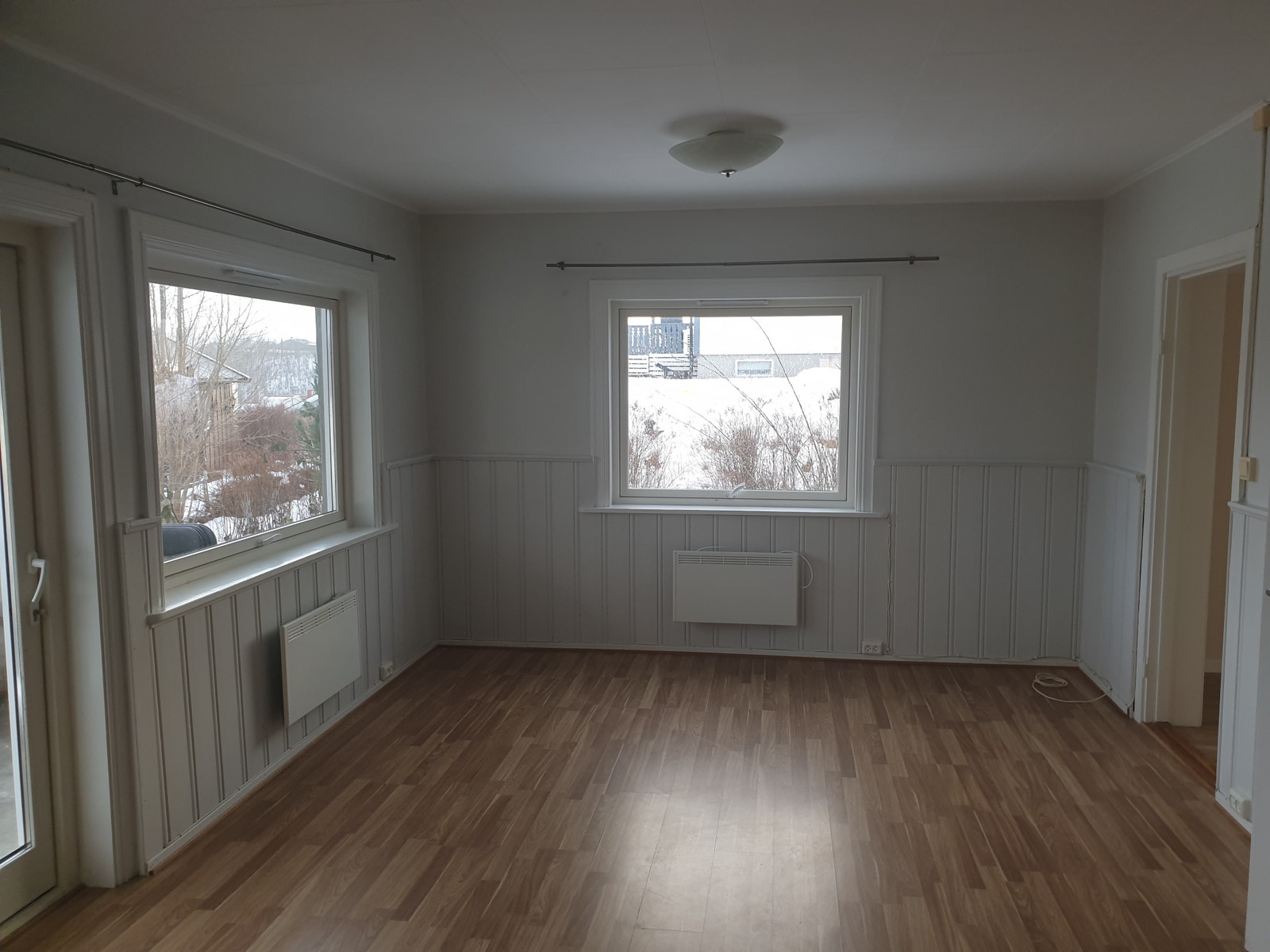 stor lys stue, 22 kvm Galleribilde