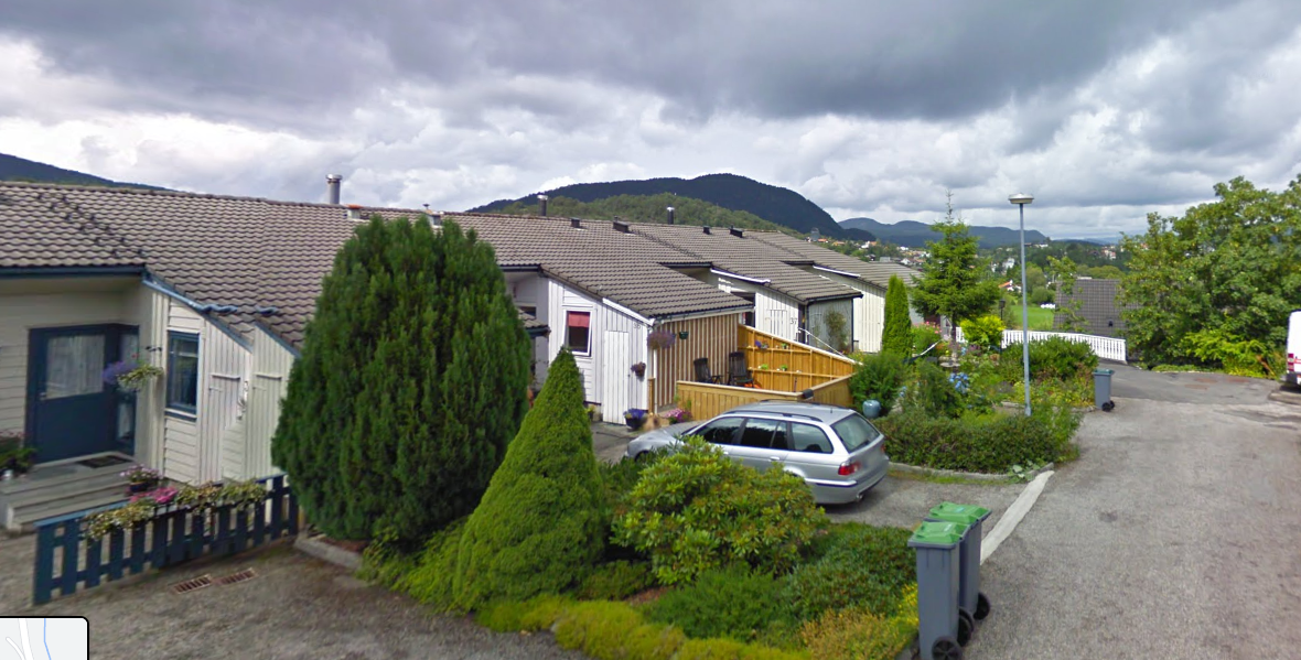 Granlia 37, i enden av en blindvei med lite trafikk Galleribilde